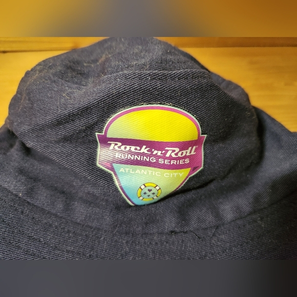 Rock & Roll Run Series Atlantic City Navy Kids Bucket Sun Beach Play Hat - Picture 2 of 5